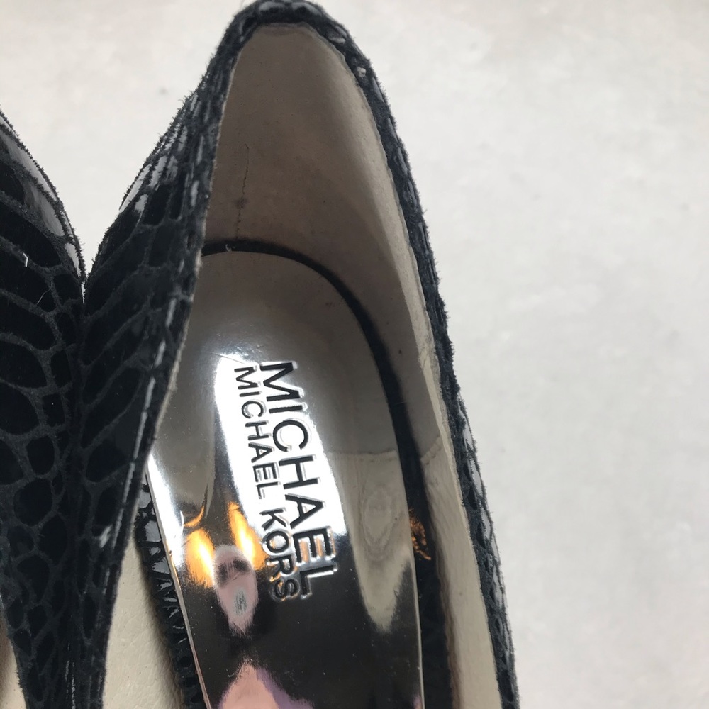 Michael Kors black patent leather heels - Picture 5 of 7